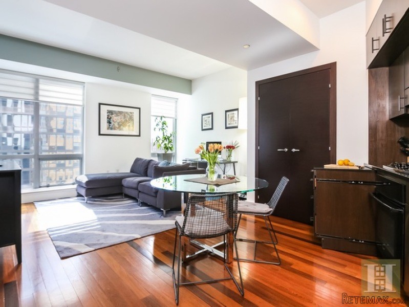 1 bedroom Apartment For Sale: 150.. - 2
