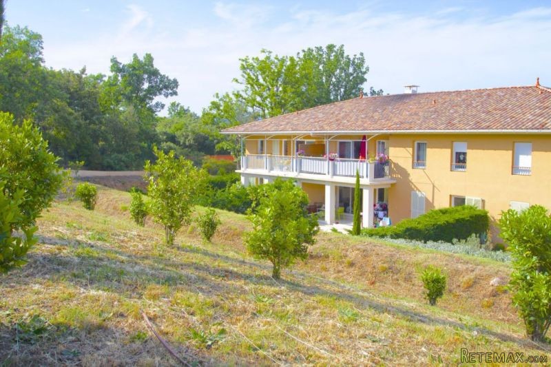 Sale Apartment - Roquebrune-sur-Argens - 2