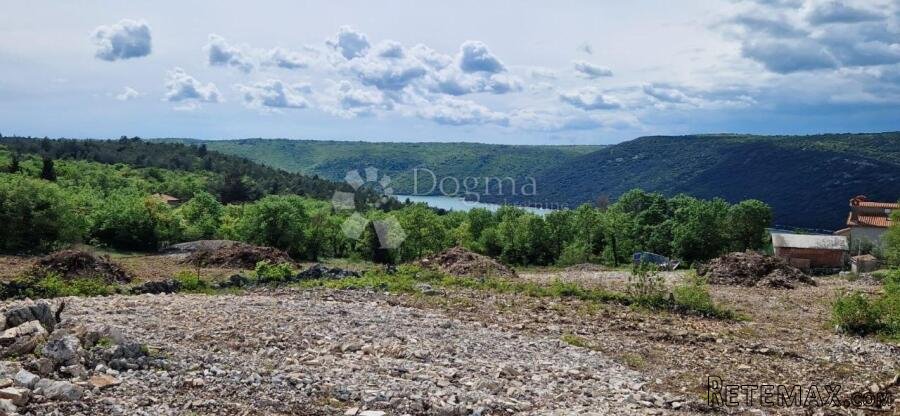 INVESTICIJA, GRAĐEVINSKO ZEMLJIŠTE NA MORU! Okolica Labina - 2
