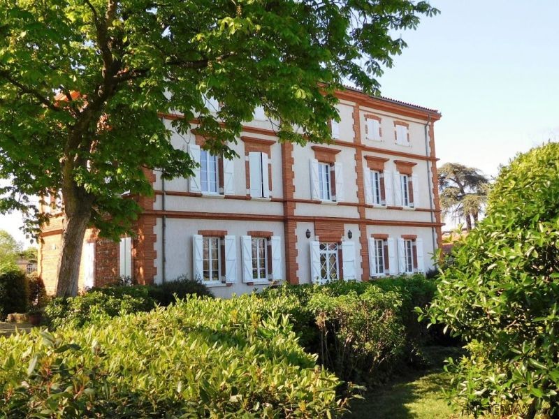 Muret - 2