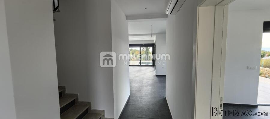Otok Krk, Linardići, 200m2, samostojeća kuća s bazenom - 7