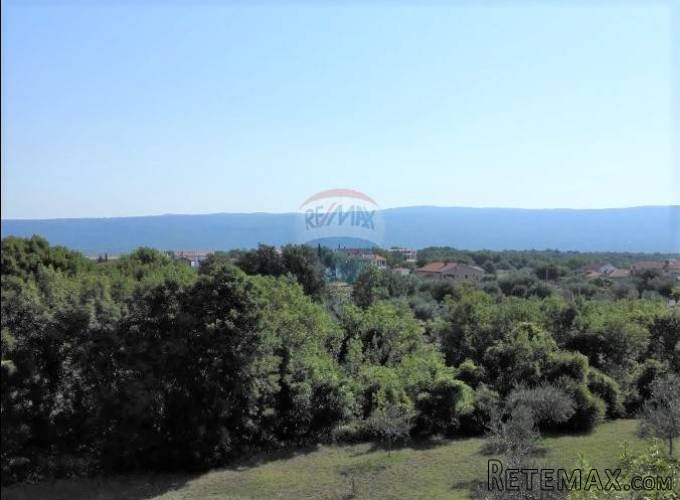Istra, Rakalj, građevinsko zemljište 721m2
