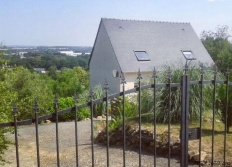 Mature Traditional Detached House