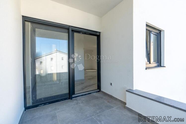 APARTMAN - OTOK KRK - 2