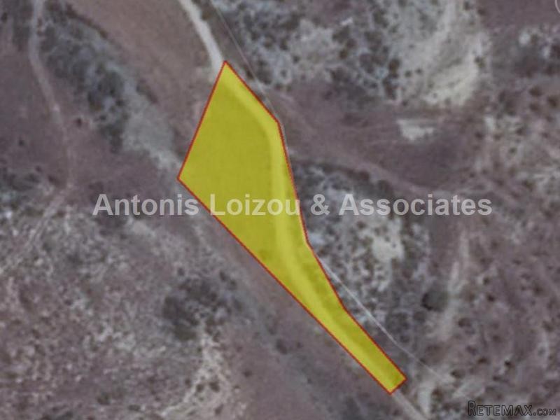 1,850 m2 Agricultural field in..