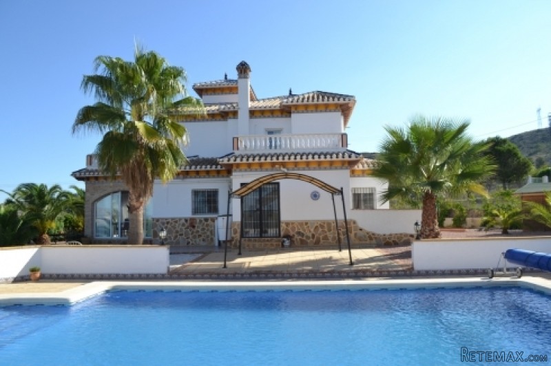Hondon De Los Frailes- 3 Bedroom..