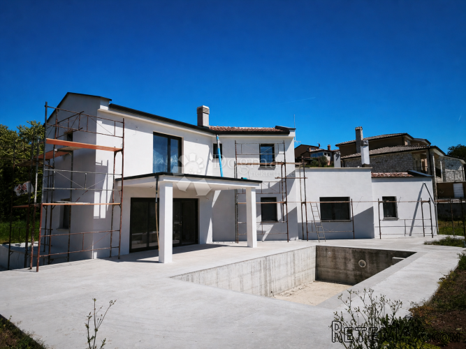 Poreč okolica, atraktivna kuća u izgradnji