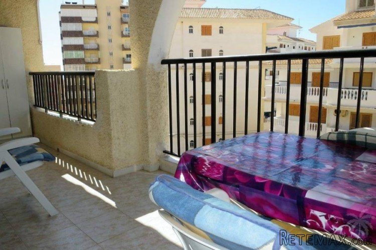 This cozy apartment on the 4th floor is a stone's throw.. - 7