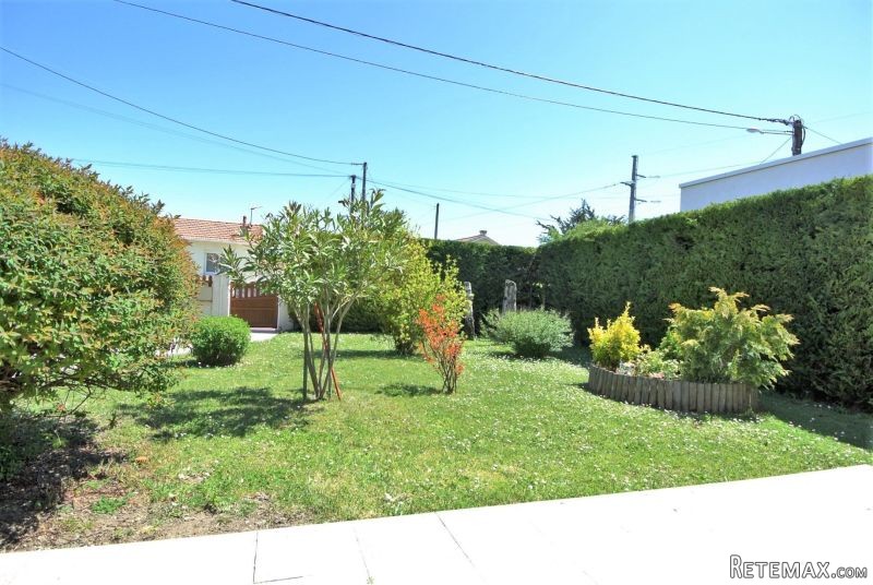 Well Maintained Villa Close The Beach.. - 2