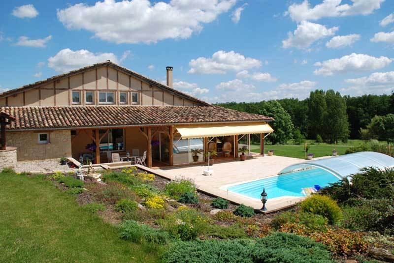 Spacious Barn Conversion Sat Right On A.. - 2