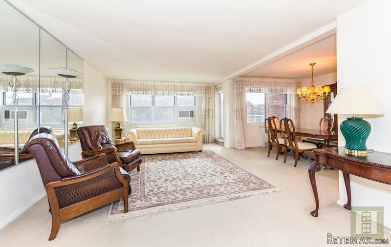 1 bedroom Apartment For Sale: 3935.. - 2