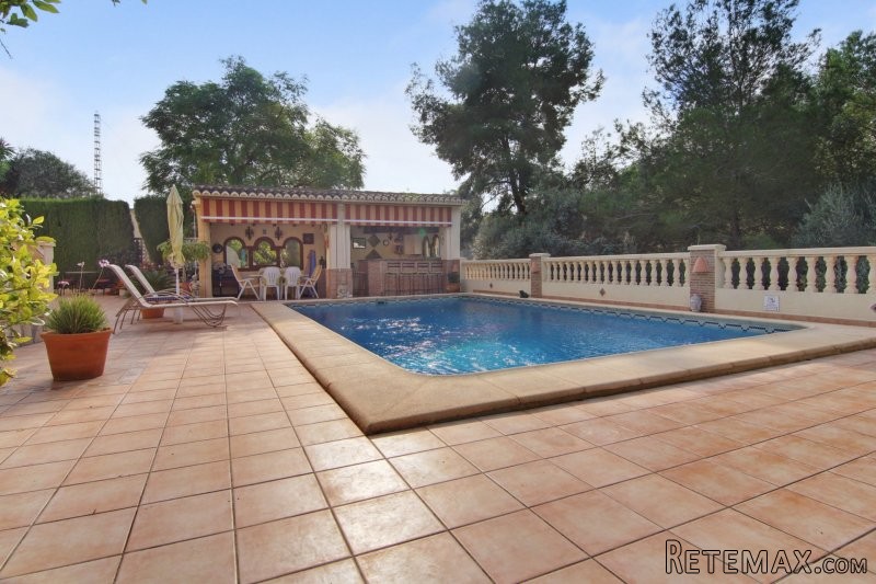 4 Bedroom 4 Bathroom Villa with.. - 2