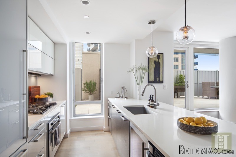 2 bedroom Apartment For Sale: 34 NORTH.. - 2