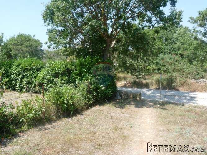 MEDULIN, građevinsko zemljište 1028 m2