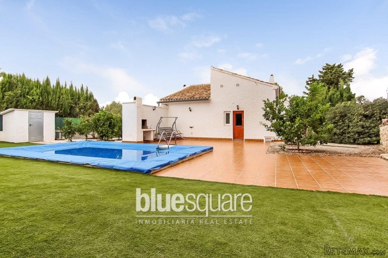 Lovely refurbished 3 Bedroom Villa