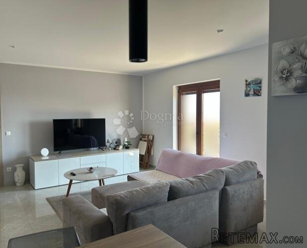 Srdoči – 3S+DB, etaža kuće, pogled more, balkon