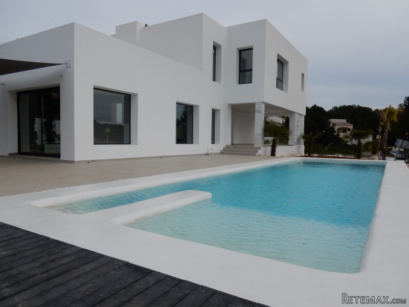 NEW BUILD VILLA IN JAVEA