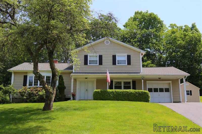 3 bedroom House For Sale: 2350 Sherry..