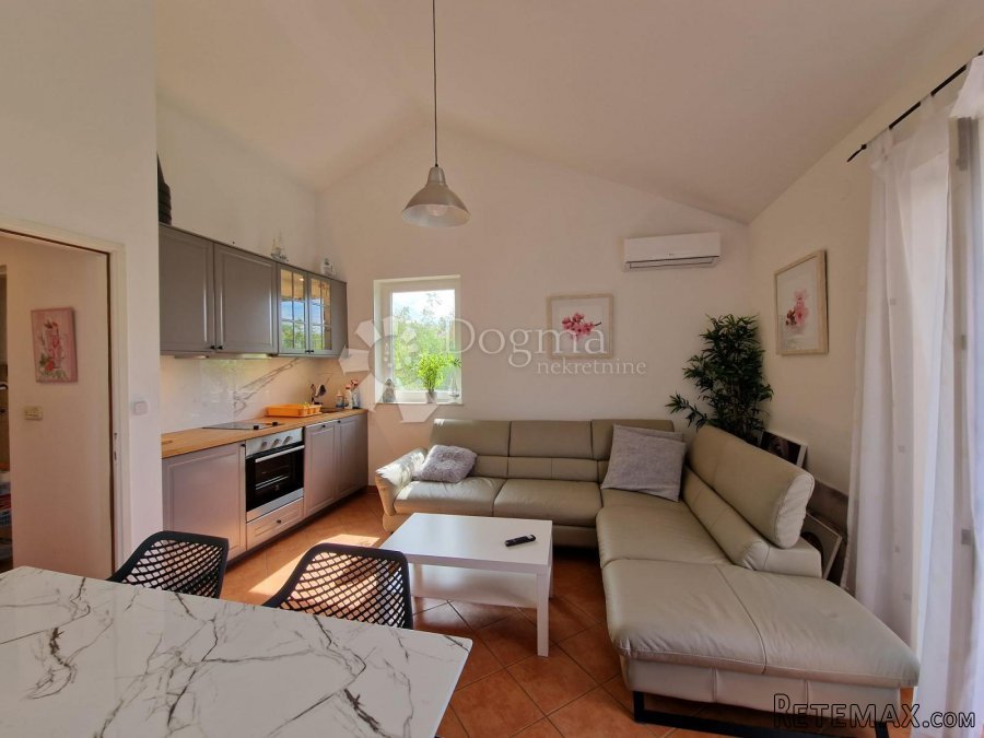 2 Apartmana na Pagu - 2