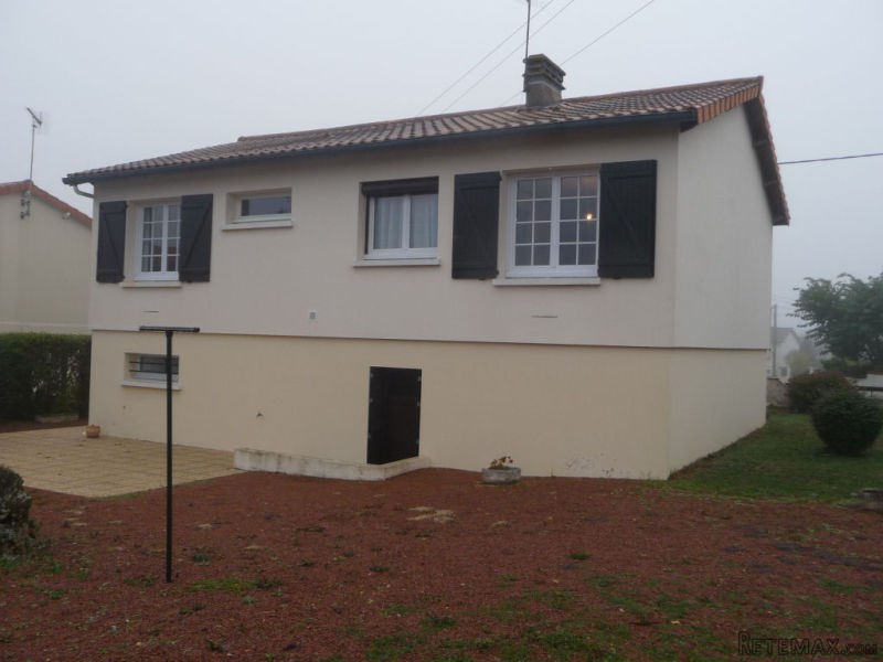 Traditional Property with Garden - 2