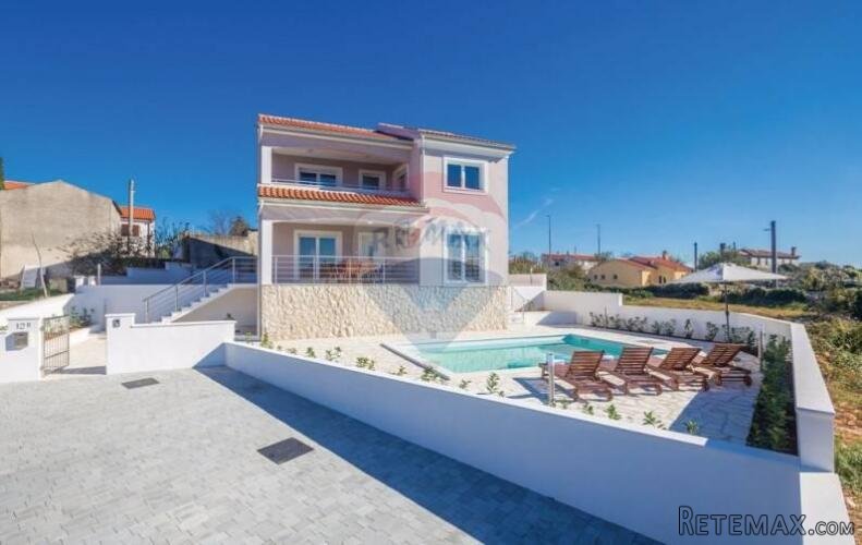 LINARDIĆI-obiteljska villa - 3