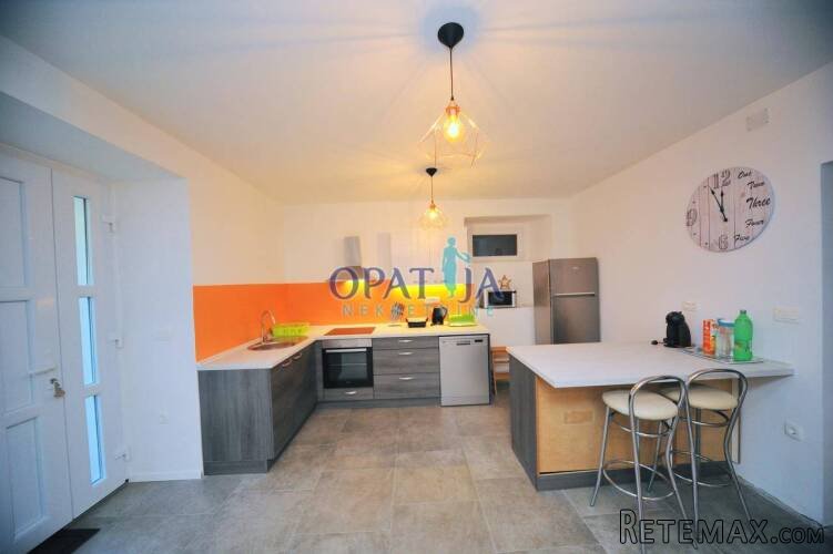 Opatija strogi centar stan 2S+DB, 100 m2, prizemlje - 3