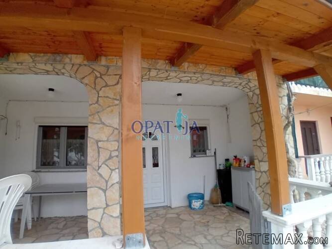 Vir, južna strana kuća 2 apartmana sa garažom blizu mora - 3