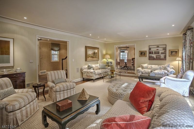 7 bedroom Detached House For Sale: 20.. - 2