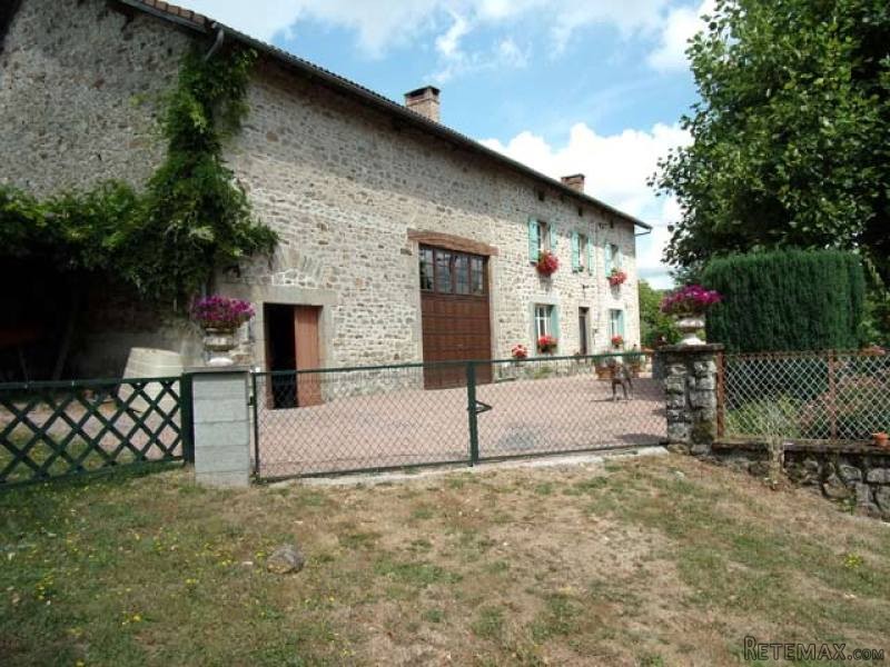 Fully Renovated Stone Farmhouse With 3.. - 2