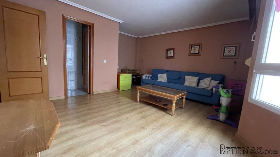 Piso en segunda planta con ascensor en Torrevieja. 120 m2.. - 4