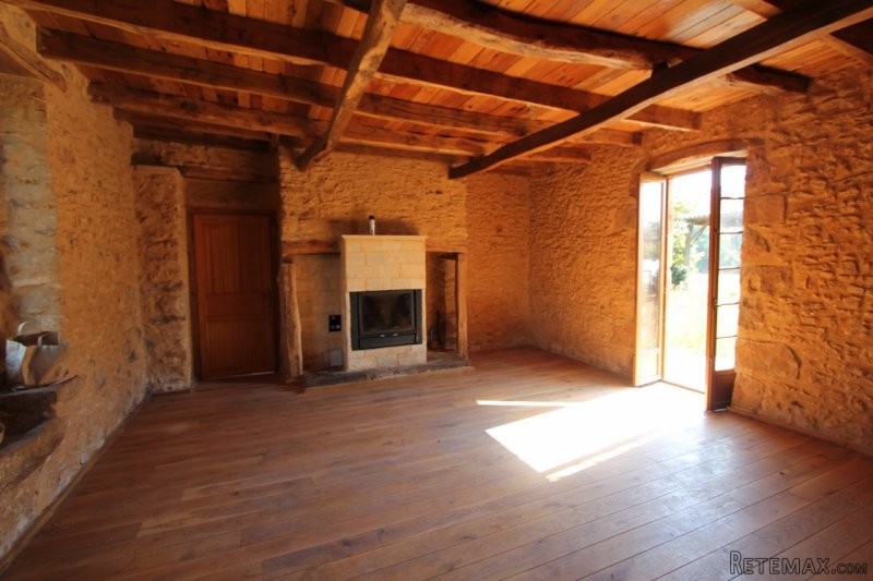 House with Outbuildings on 10 Hectares - 2
