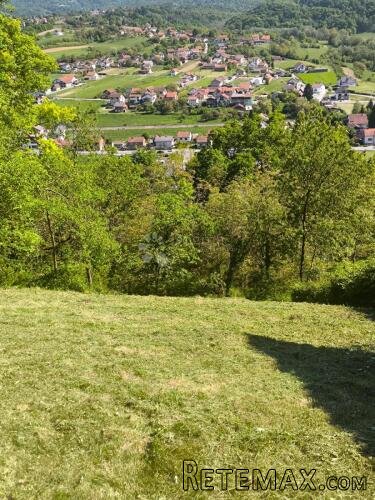 Građevinsko zemljište sa panoramskim pogledom na Donju Stubi