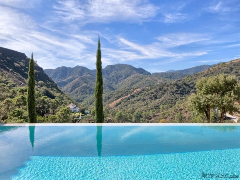 Contemorary 5 Bedroom Villa For Sale In.. - 2
