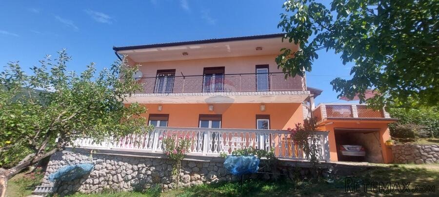 OPATIJA - BREGI - Samostojeća kuća sa dva stana