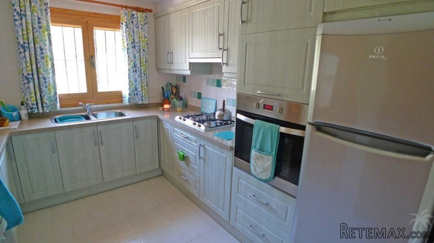 Well located finca within a short distance from the.. - 7
