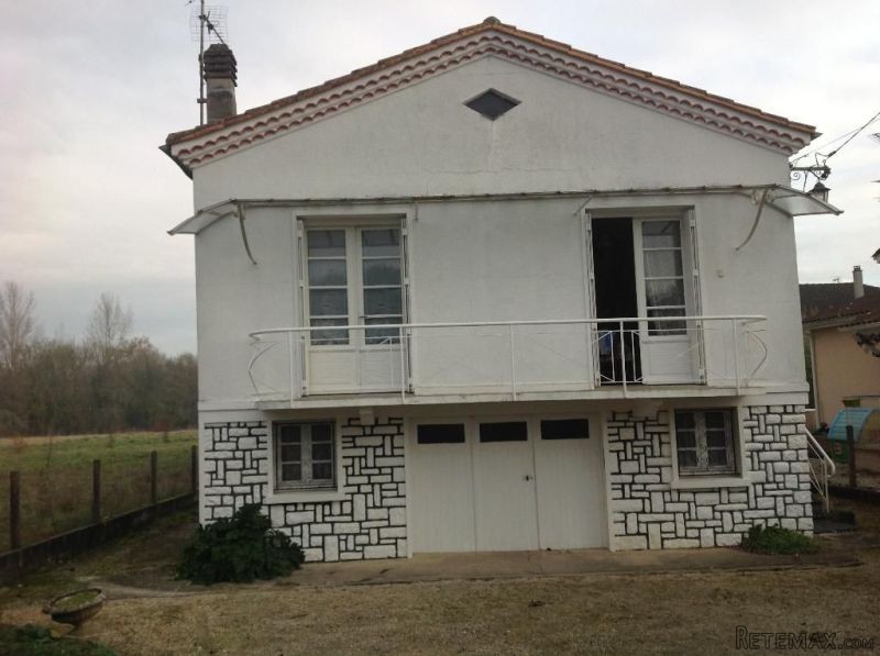 2 bedroom house built in the 50's, near..