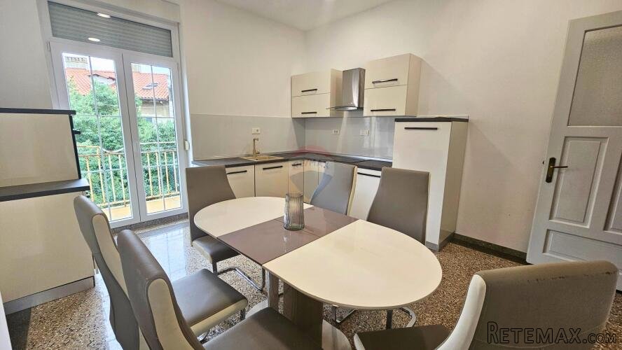 Rijeka, Potok, Moderan četverosobni stan, 115 m2