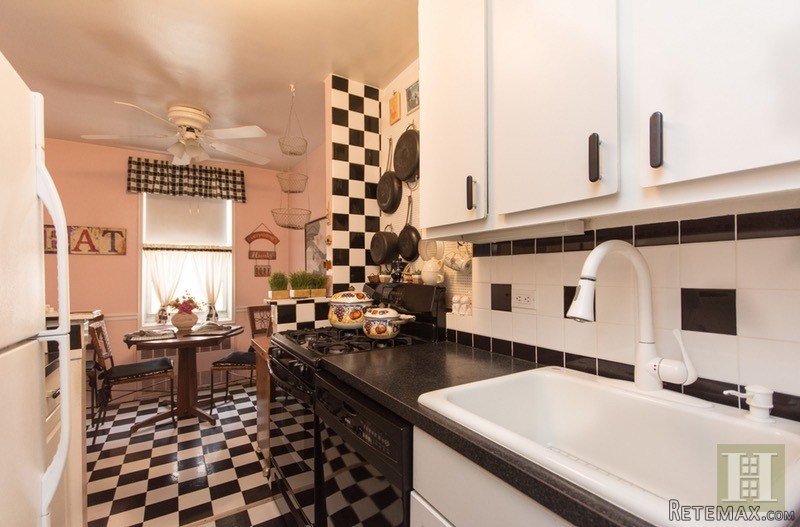 2 bedroom Apartment For Sale: 2390.. - 2