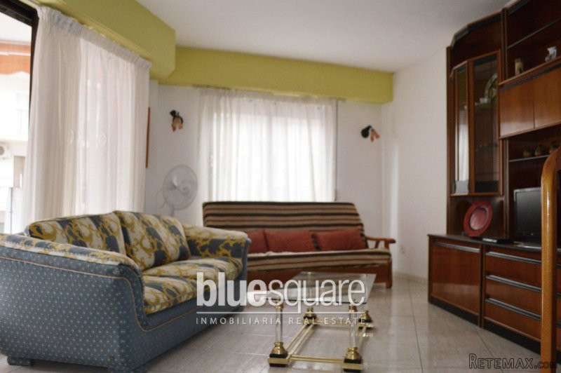 Town center 3 bed 2 bath apartment..