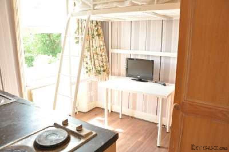 Studio near West Kensington station