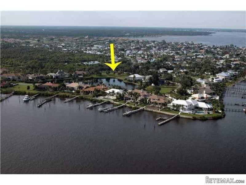 Land For Sale: Palm City, Florida