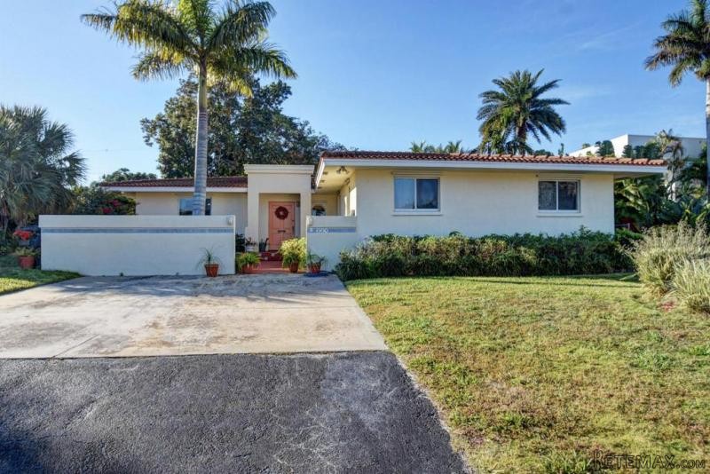 224 Ne 3rd St, Boca Raton, FL - $699,000