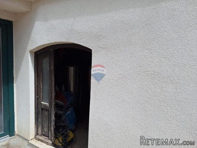 Draga Bašćanska-kuća za renoviranje 75m2 - 3