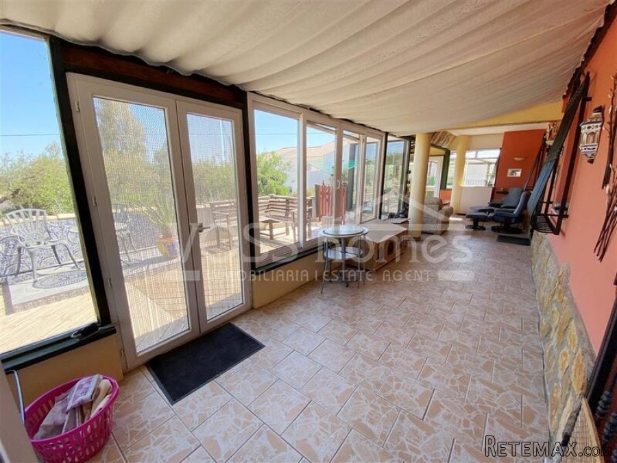 NEW & EXCLUSIVE LISTING TO VOSS HOMES - A spacious 3 bed.. - 13