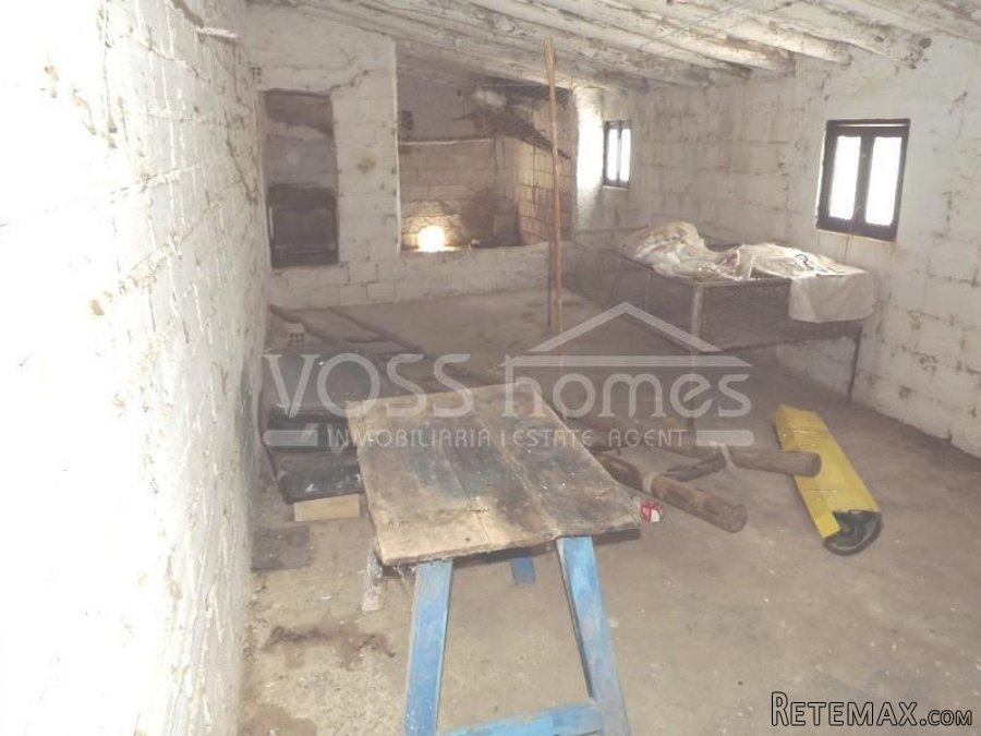 Great oportunity Semi detached main house to reform of 94m2.. - 15