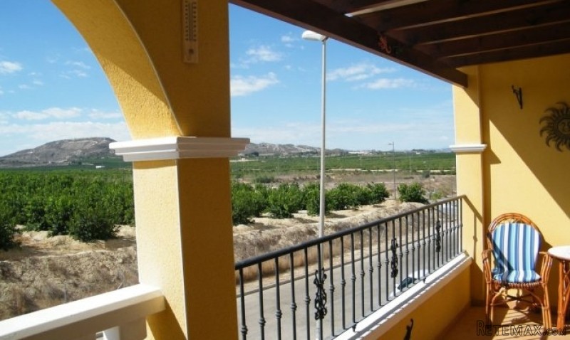 Resale · Apartment · Spain · Costa Bl..