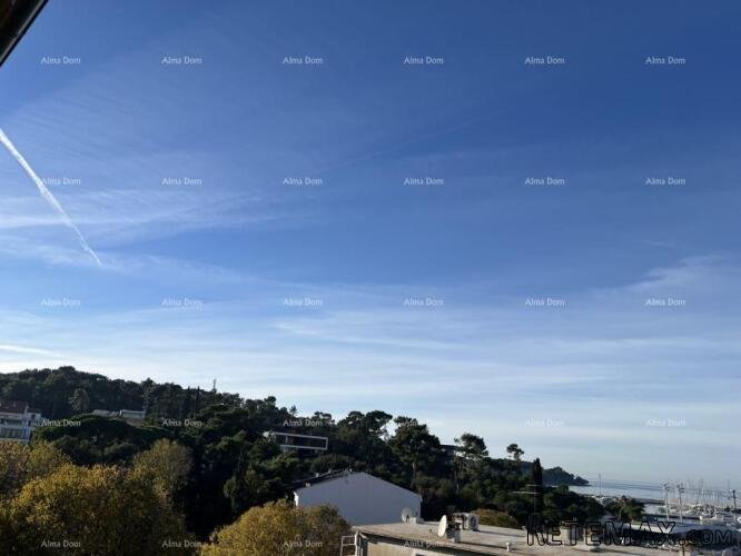 ROVINJ – prodaja stana s pogledom na more, garažom i pa.. - 2