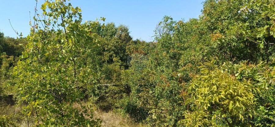 Pula,okolica, građevinsko zemljište, 3 čestice - 3
