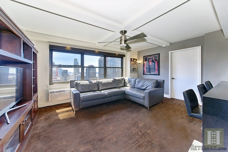 1 bedroom Apartment For Sale: 205 WEST..