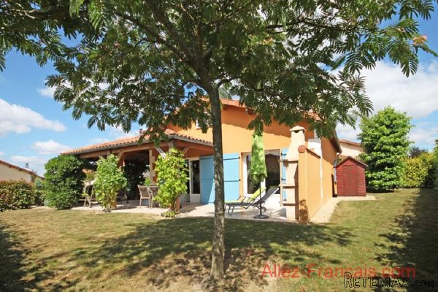 Les Forges (79) - For sale : Immaculate villa with large..